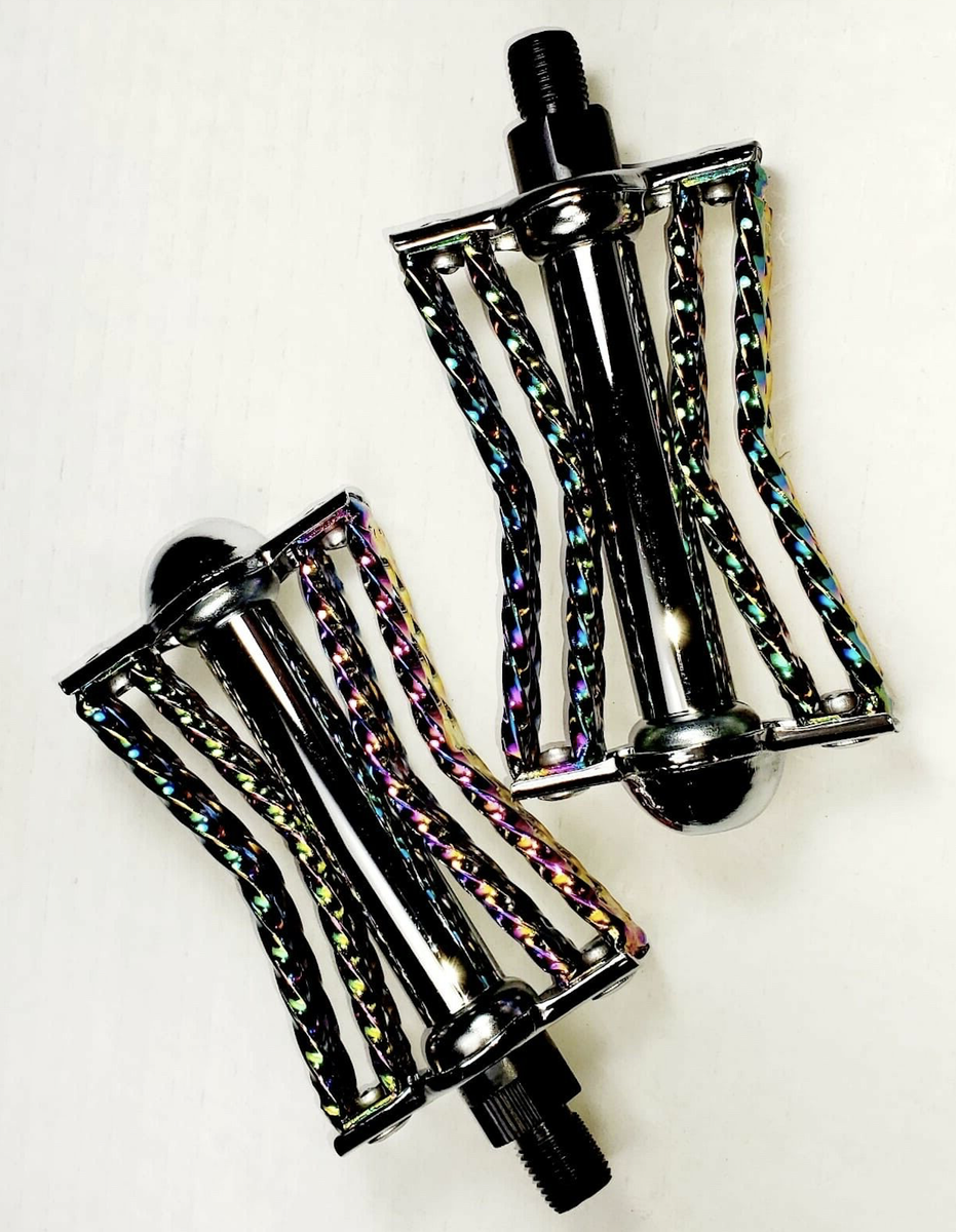 Double Square Twisted Butterfly Pedals 1/2