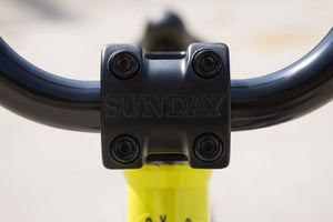 Sunday Bikes 18.5" / Gloss Bright Yellow Sunday Primer 18" Gloss Bright Yellow With 18.5" Tt