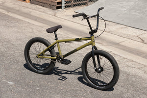 Sunday Bikes Gary Young Signature (Matte Army Green with 21" tt
