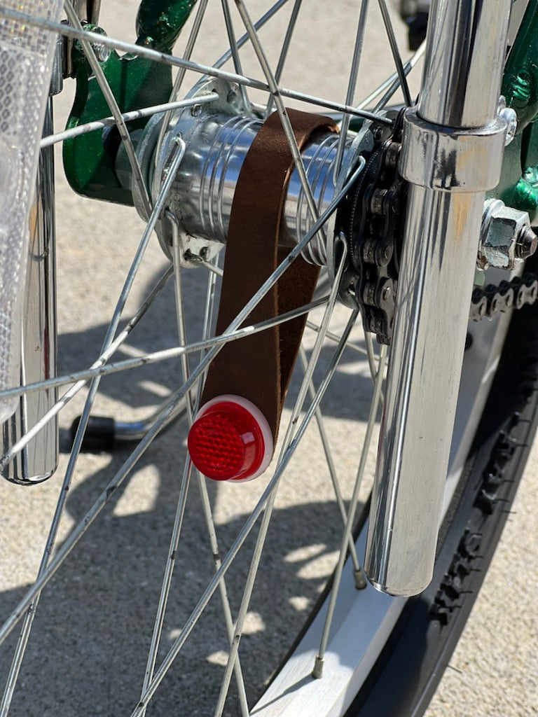 Fenix Vinyl Bicycle Bike Hub Shiner With Red Reflector - Classic Cream Front Hub