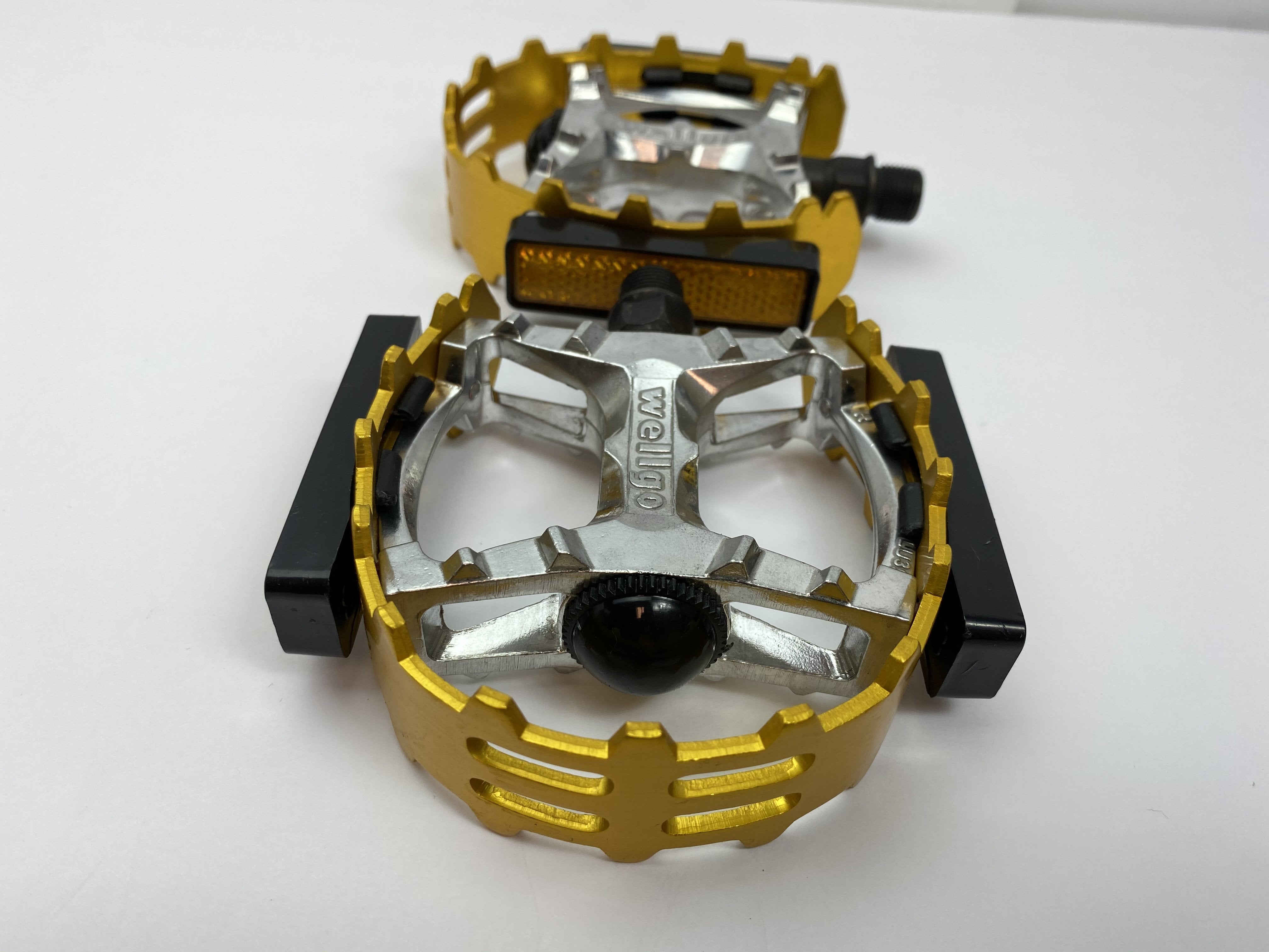Wellgo Bear Trap-alloy Cage Pedals -1/2-L/B Gold